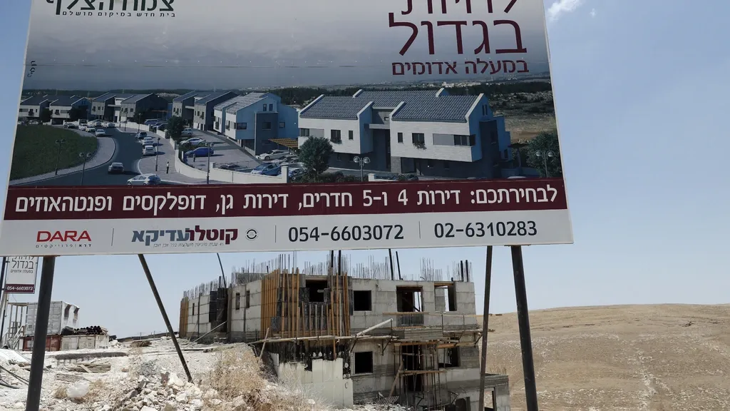 Import ban on goods from Israeli illegal settlements takes effect 22 September