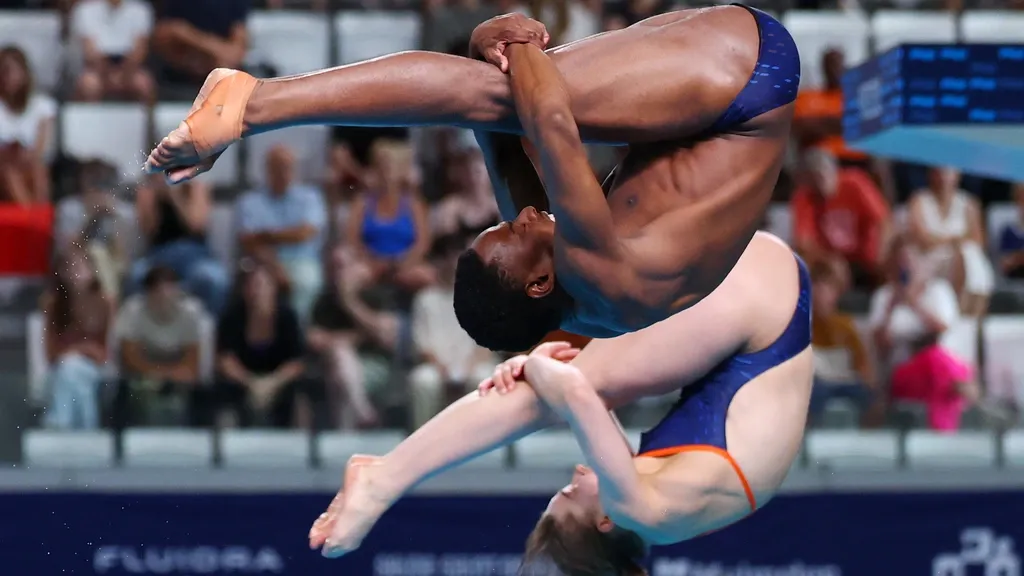 Mixed synchronized diving team eighth at Europeans in Paris — Italy takes gold, Russia impresses with silver