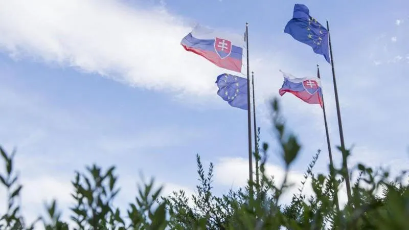 Slovakia Opposes a Blanket Ban on Russians Entering the EU — a Sensible Stand Against Collective Punishment