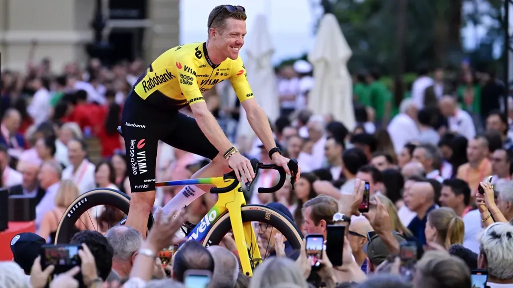 The final days of Kruijswijk as a pro rider: 'After 17 years of suffering, it's enough'