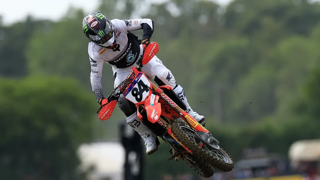 Motocross rider Herlings seizes lead in World Championship, helped by rival’s injury