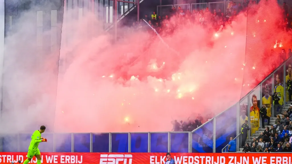Feyenoord imposes 47 stadium bans after fireworks incident at Cambuur